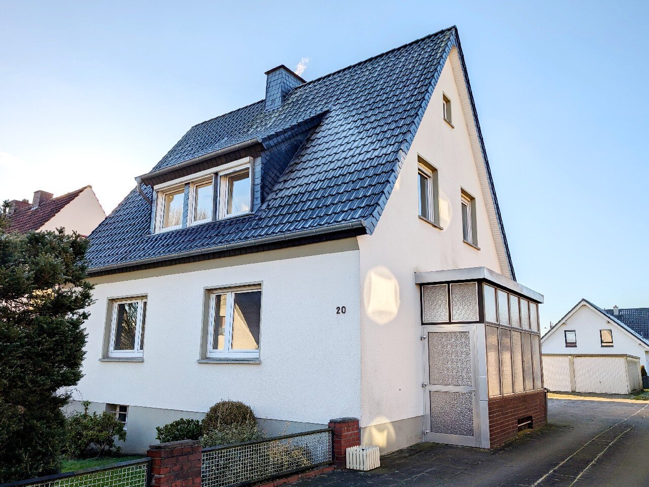 Mehrfamilienhaus zum Kauf 370.000 € 6 Zimmer 110 m²<br/>Wohnfläche 786 m²<br/>Grundstück Darum / Gretesch / Lüstringen 215 Osnabrück 49086