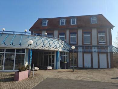Laden zur Miete 2.850 € 811,5 m² Verkaufsfläche Friedrich-List-Straße 6 Falkenberg Falkenberg/Elster 04895