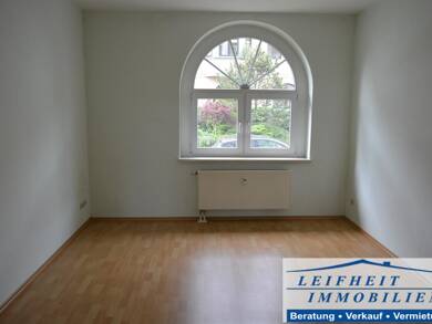 Wohnung zur Miete 324 € 2 Zimmer 54 m² Mühlhausen Mühlhausen 99974