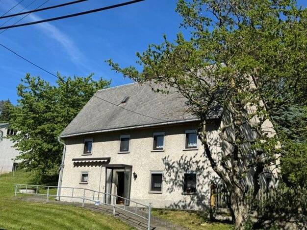 Einfamilienhaus zum Kauf 59.000 € 7 Zimmer 95 m² 1.930 m² Grundstück Greifendorf Rossau 09661
