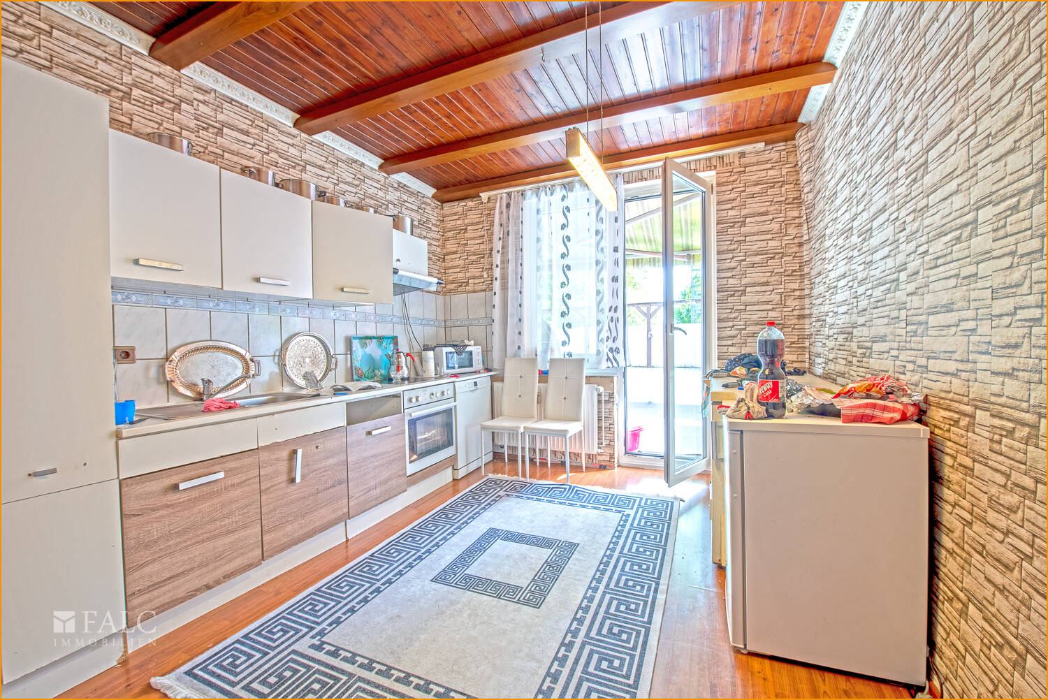 Property thumbnail 8