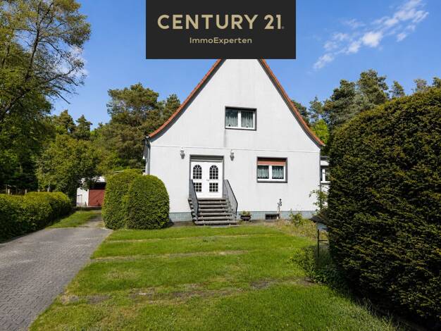 Einfamilienhaus zum Kauf 350.000 € 6 Zimmer 200 m² 2.120 m² Grundstück Hirschfelde Werneuchen 16356