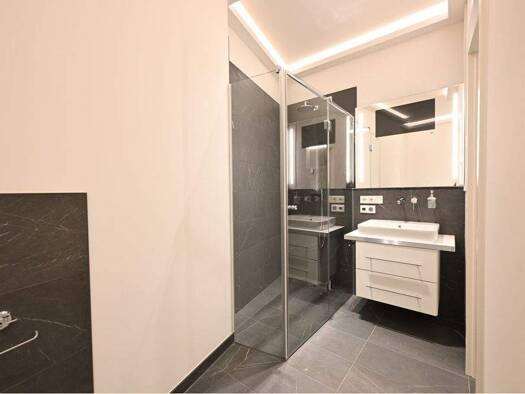 Wohnung zur Miete 705 € 1,5 Zimmer 47 m² Altlindenau Leipzig / Lindenau 04177