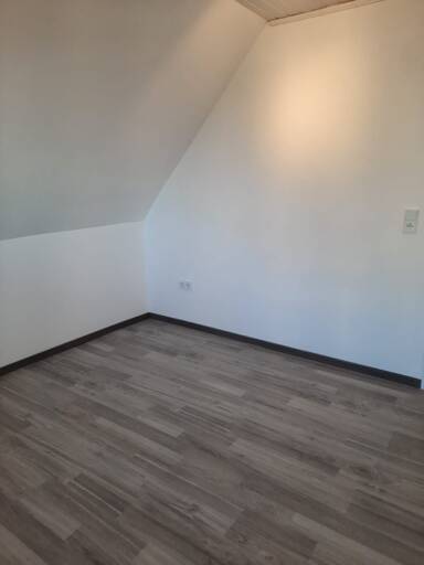 Einfamilienhaus zur Miete 1.487 € 7 Zimmer 175 m² 400 m² Grundstück frei ab sofort Bützfleth Stade 21683