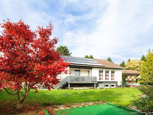 Einfamilienhaus zum Kauf 624.500 € 7 Zimmer 170 m² 981 m² Grundstück frei ab 01.01.2026 Laufenburg Laufenburg (Baden) 79725