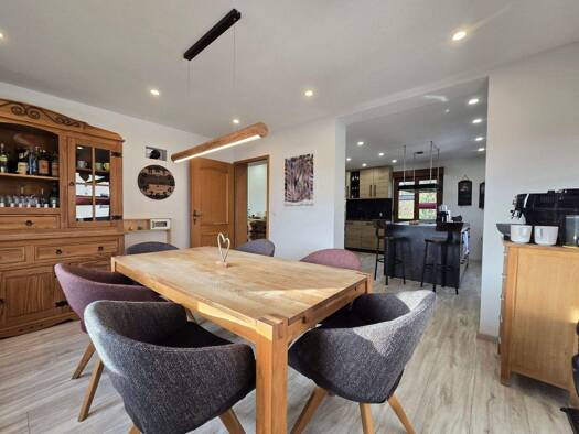 Maisonette zum Kauf 389.000 € 5 Zimmer 112,1 m² Geschoss 1/1 Knittlingen 75438