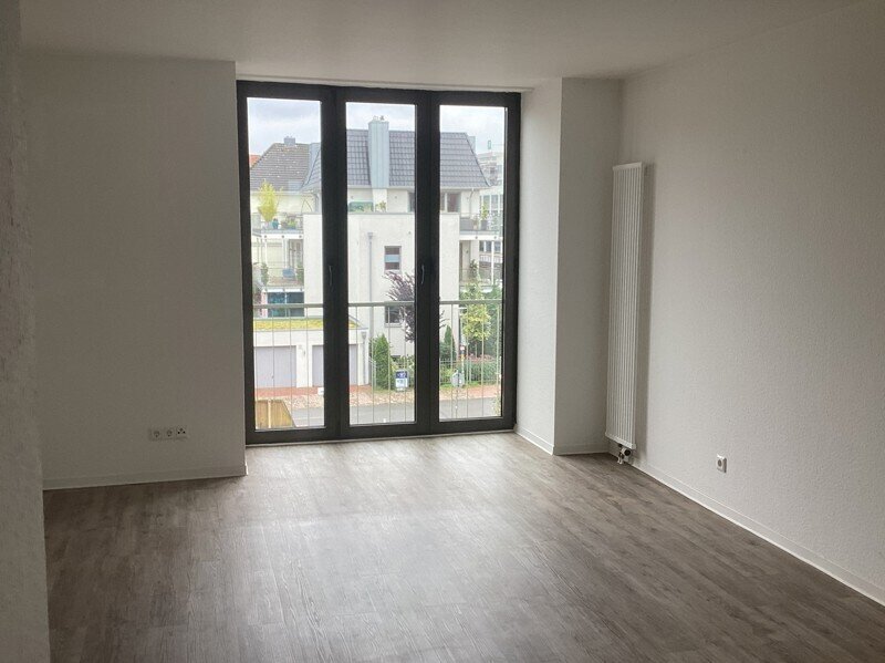 Wohnung zur Miete 1.032,48 € 3 Zimmer 91,4 m²<br/>Wohnfläche 2.<br/>Geschoss 17.10.2024<br/>Verfügbarkeit Am Wendehafen 5 Festungsgraben Oldenburg 26135