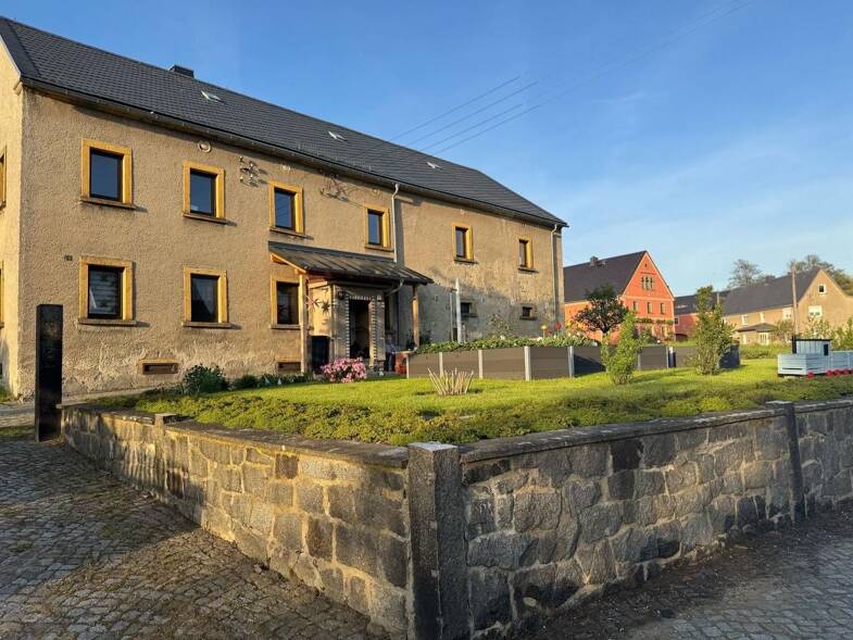 Wohnung zur Miete 750 € 4 Zimmer 102,8 m² Geschoss 1/1 Großnaundorf Großnaundorf 01936