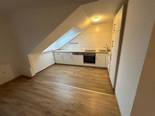 Wohnung zur Miete 1.500 € 4 Zimmer 109 m² 3. Geschoss frei ab sofort Hechtweg 4 Bruchhausen Ettlingen 76275