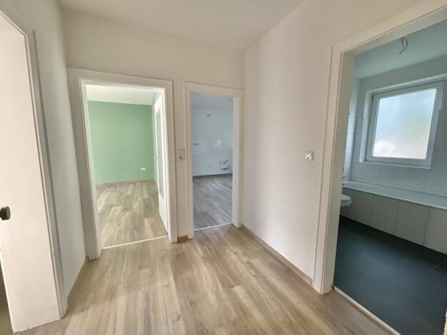 Wohnung zur Miete 509 € 2 Zimmer 67,8 m² 1. Geschoss Wiesenstraße 6 Sandhorst Aurich 26603