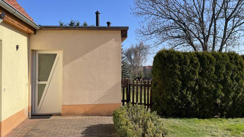 Einfamilienhaus zum Kauf 125.000 € 3 Zimmer 75 m² 332 m² Grundstück Bernburg Bernburg 06406