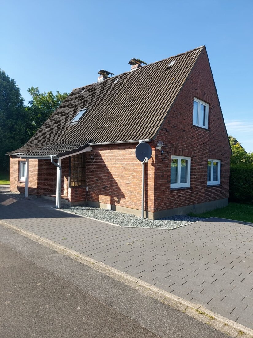 Einfamilienhaus zum Kauf 369.000 € 4 Zimmer 90 m²<br/>Wohnfläche 429 m²<br/>Grundstück Büsum 25761