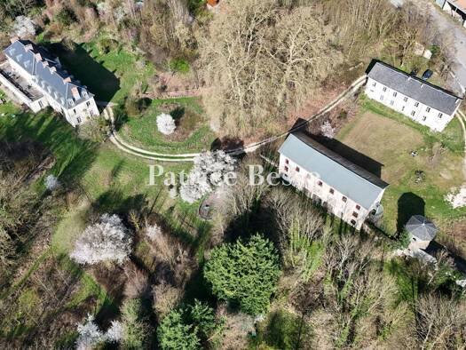 Schloss zum Kauf 1.590.000 € 20 Zimmer 845 m² 30.000 m² Grundstück Centre Château-Thierry 02400