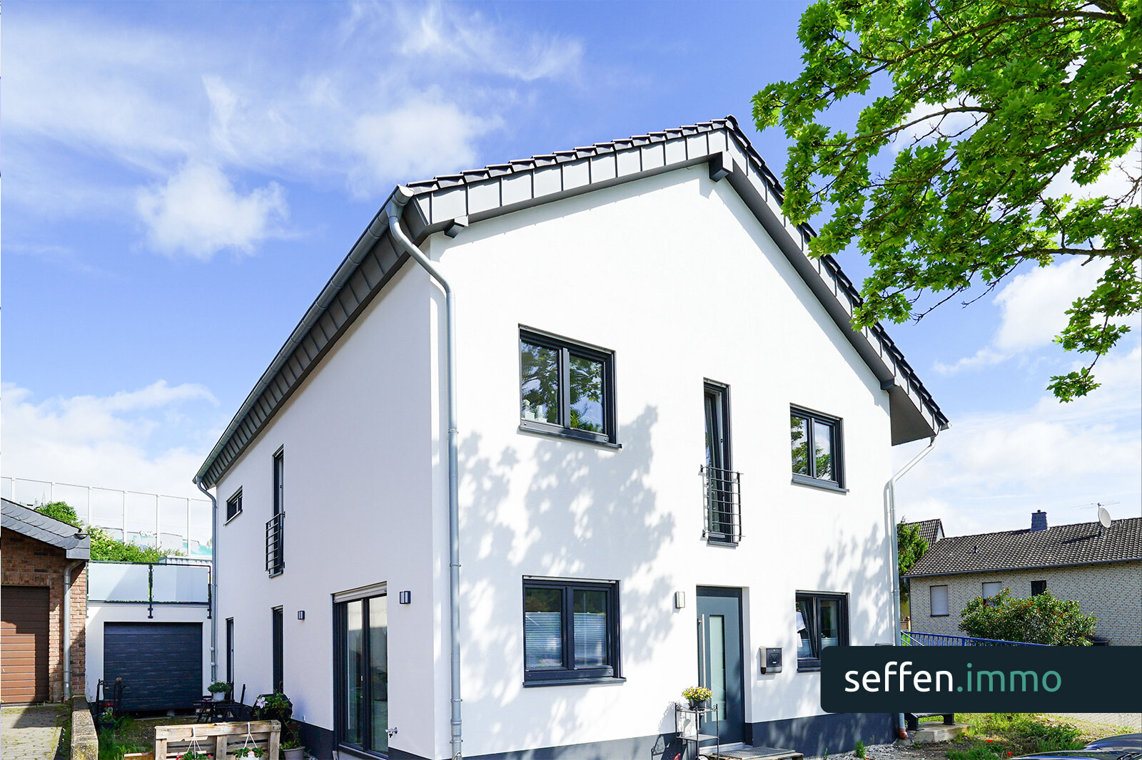 Mehrfamilienhaus zum Kauf als Kapitalanlage geeignet 599.500 € 7 Zimmer 188,4 m²<br/>Wohnfläche 569 m²<br/>Grundstück Schaven Mechernich 53894