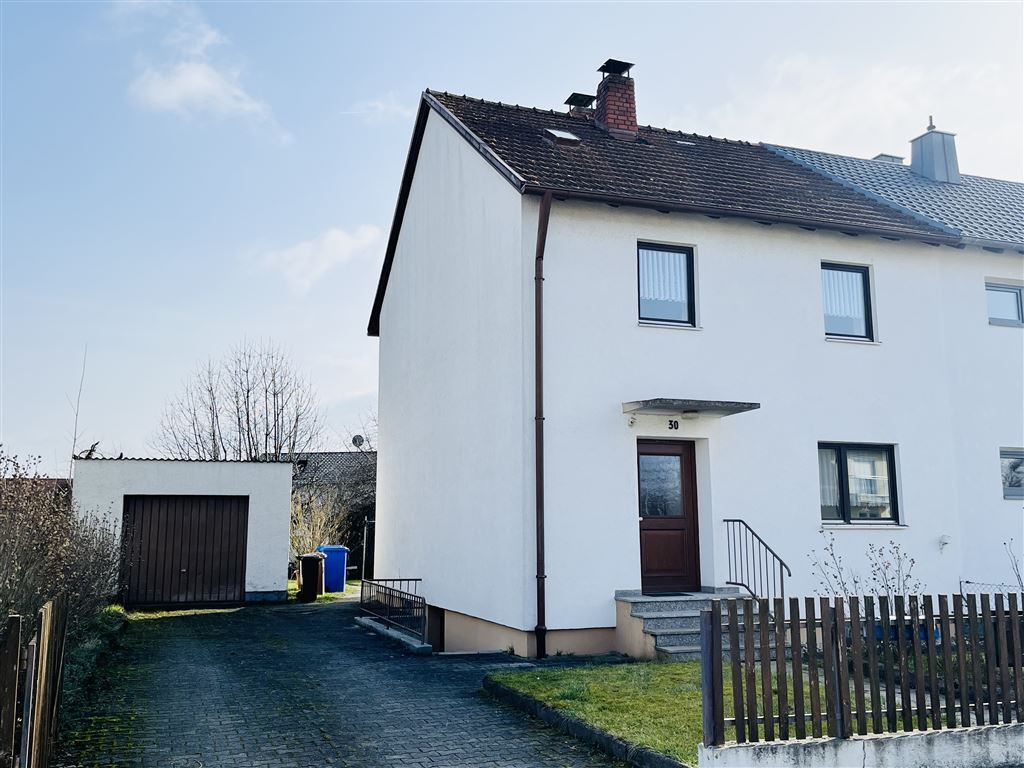 Haus zum Kauf 199.000 € 5 Zimmer 90 m²<br/>Wohnfläche 664 m²<br/>Grundstück Plattling Plattling 94447