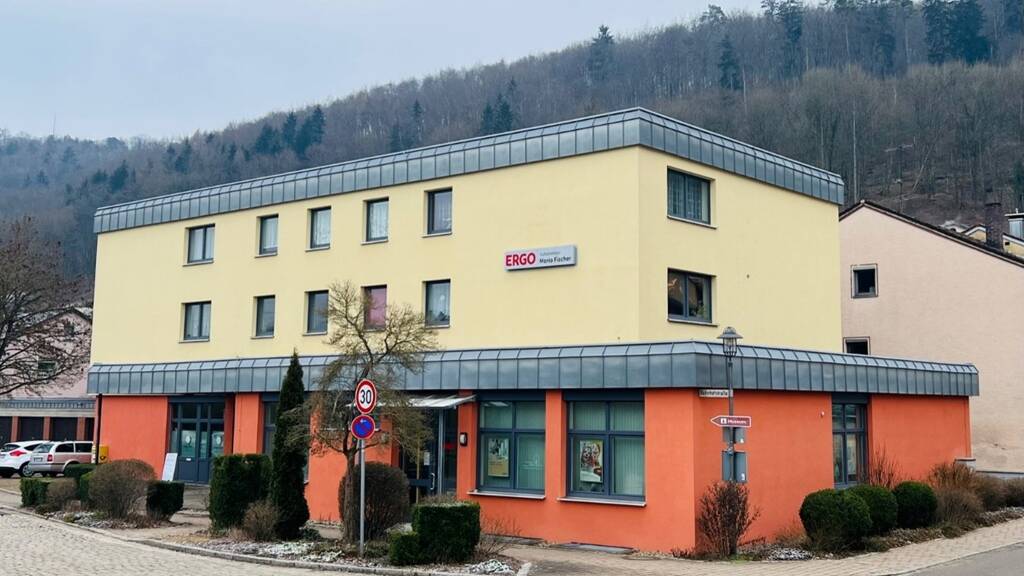 Büro zur Miete provisionsfrei 4,42 € 260 m² Bürofläche Bahnhofstraße 2 Solnhofen 91807