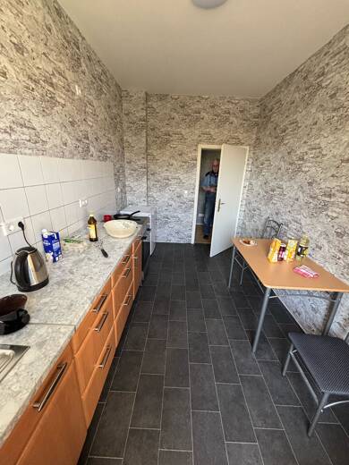 Wohnung zum Kauf provisionsfrei 92.000 € 2 Zimmer 49,2 m² Dachgeschoss, 2. Geschoss Freiligrathstr. 11 Cracau Krefeld 47799