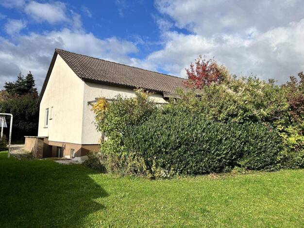 Einfamilienhaus zum Kauf 219.000 € 4 Zimmer 115 m² 746 m² Grundstück Hofheim 97461