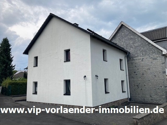 Einfamilienhaus zum Kauf 239.000 € 5 Zimmer 100 m²<br/>Wohnfläche 161 m²<br/>Grundstück Leuscheid Windeck 51570