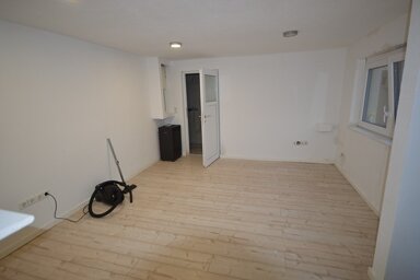 Studio zur Miete 350 € 1 Zimmer 30 m² EG frei ab sofort Reichenbach Bad Schussenried 88427