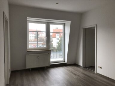 Wohnung zur Miete 250 € 2 Zimmer 38 m² 2. Geschoss Bahnhofstraße 52 Mittweida Mittweida 09648