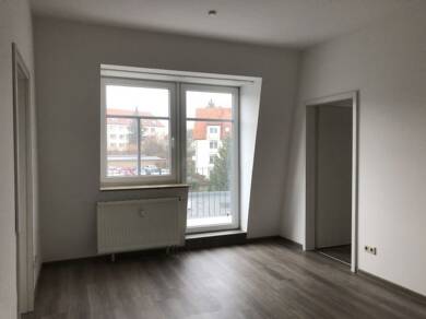 Wohnung zur Miete 285 € 2 Zimmer 38 m² 2. Geschoss Bahnhofstraße 52 Mittweida Mittweida 09648