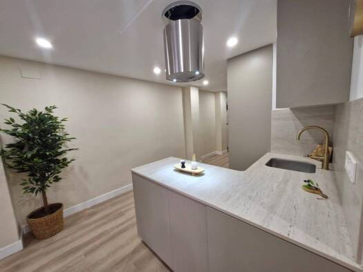 Wohnung zum Kauf 445.000 € 4 Zimmer 94 m² 2. Geschoss Valencia 46011