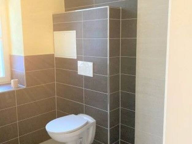 Wohnung zur Miete 273 € 1 Zimmer 42 m² Großschweidnitz 02708
