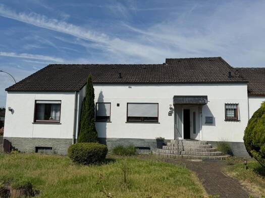Doppelhaushälfte zum Kauf 295.000 € 7 Zimmer 167 m² 701 m² Grundstück frei ab sofort In den Wulferten 29 Welver Welver 59514