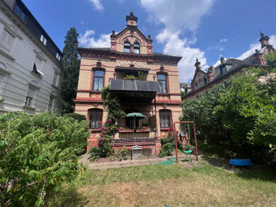 Villa zum Kauf 1.699.000 € 10 Zimmer 260 m² 585 m² Grundstück Wiesbaden Wiesbaden 65193