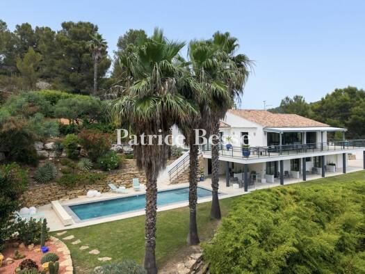 Haus zum Kauf 1.790.000 € 8 Zimmer 272 m² 2.979 m² Grundstück La Ville Bandol 83150