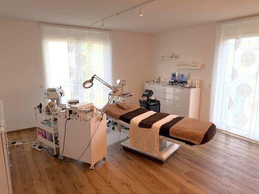 Bürogebäude zum Kauf 297.500 € 3 Zimmer 78 m² Bürofläche Bad Krozingen Bad Krozingen 79189
