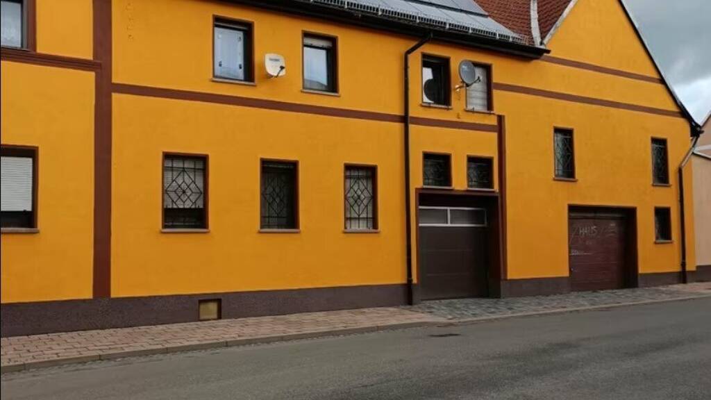 Mehrfamilienhaus zum Kauf provisionsfrei 289.000 € 11 Zimmer 350 m² 400 m² Grundstück Kirchstr. 19 Buttstädt 99628