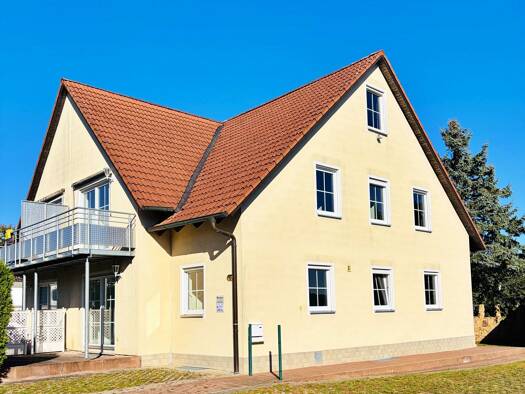 Doppelhaushälfte zum Kauf 429.000 € 8 Zimmer 154 m² 380 m² Grundstück frei ab sofort Aschach Freudenberg 92272