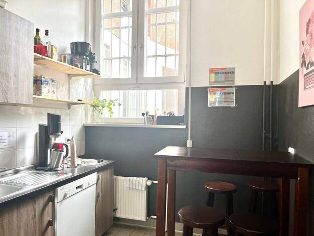 Bürofläche zur Miete provisionsfrei 249 € 4 m² Bürofläche Hussitenstraße Wedding Berlin 13355