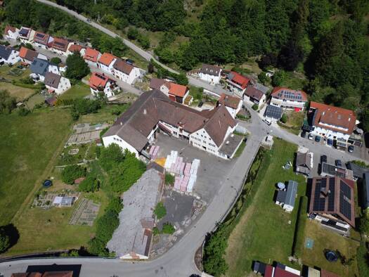 Lagerhalle zum Kauf provisionsfrei 2.468 m² Lagerfläche Bei der Kirche 7 Seeburg Bad Urach 72574