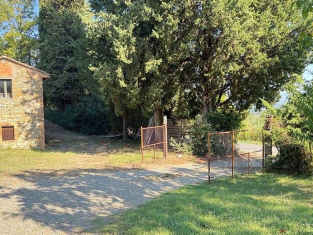 Land-/Forstwirtschaft zum Kauf 219.000 € 100.000 m² Grundstück Cinigiano 58044