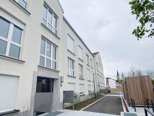 Wohnung zur Miete 1.180 € 2 Zimmer 67 m² 1. Geschoss frei ab 01.04.2026 Marktplatz Holzkirchen 83607