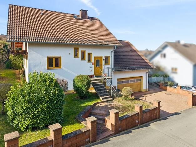 Mehrfamilienhaus zum Kauf 420.000 € 7 Zimmer 176 m² 683 m² Grundstück Kaltenholzhausen 65558