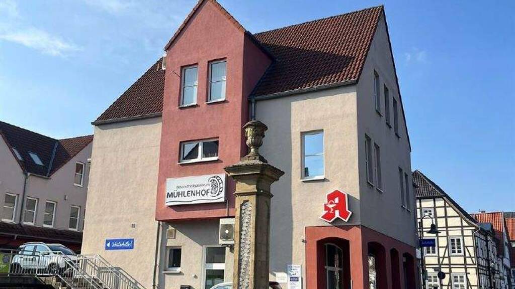 Büro zur Miete 2.400 € 8 Zimmer Schloß Neuhaus Paderborn 33104
