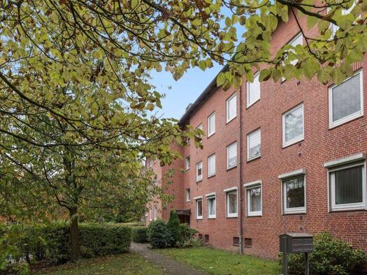 Wohnung zum Kauf 149.000 € 1,5 Zimmer 42 m² 2. Geschoss Eidelstedt Hamburg 22523