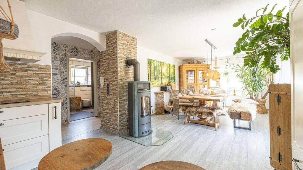 Einfamilienhaus zum Kauf 419.000 € 6 Zimmer 180,8 m² 798 m² Grundstück Diedelsheim Bretten 75015