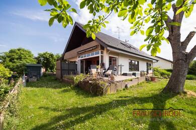 Einfamilienhaus zum Kauf 549.000 € 6,5 Zimmer 182,3 m² 736 m² Grundstück Anselfingen Engen / Anselfingen 78234