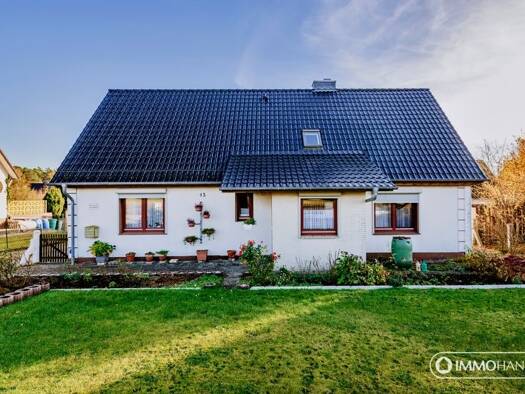 Einfamilienhaus zum Kauf 179.000 € 7 Zimmer 145 m² 1.611 m² Grundstück Unterlüß 29345