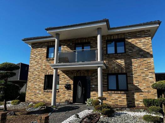 Villa zum Kauf 699.000 € 6 Zimmer 195 m² 635 m² Grundstück Zetel 26340