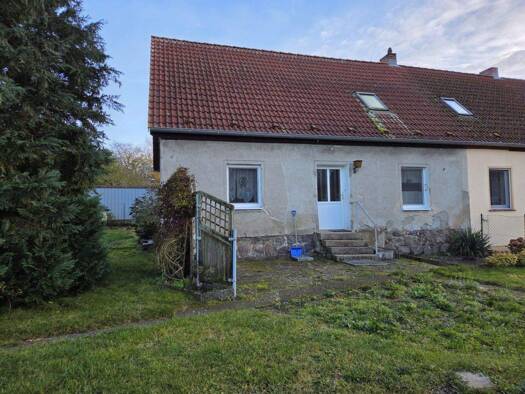 Doppelhaushälfte zum Kauf 65.000 € 5 Zimmer 82 m² 924 m² Grundstück Wietzow Daberkow 17129