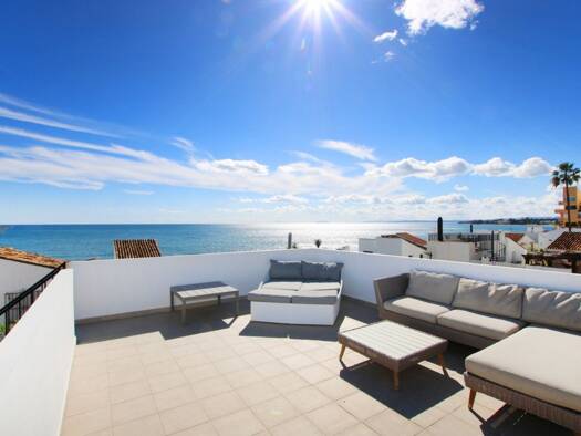 Villa zum Kauf 556.000 € 4 Zimmer 286 m² Estepona 29680