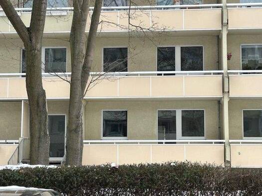 Wohnung zur Miete 420 € 3 Zimmer 70 m² EG frei ab sofort Hans- Grade Str. 86 Neu Olvenstedt Magdeburg 39130