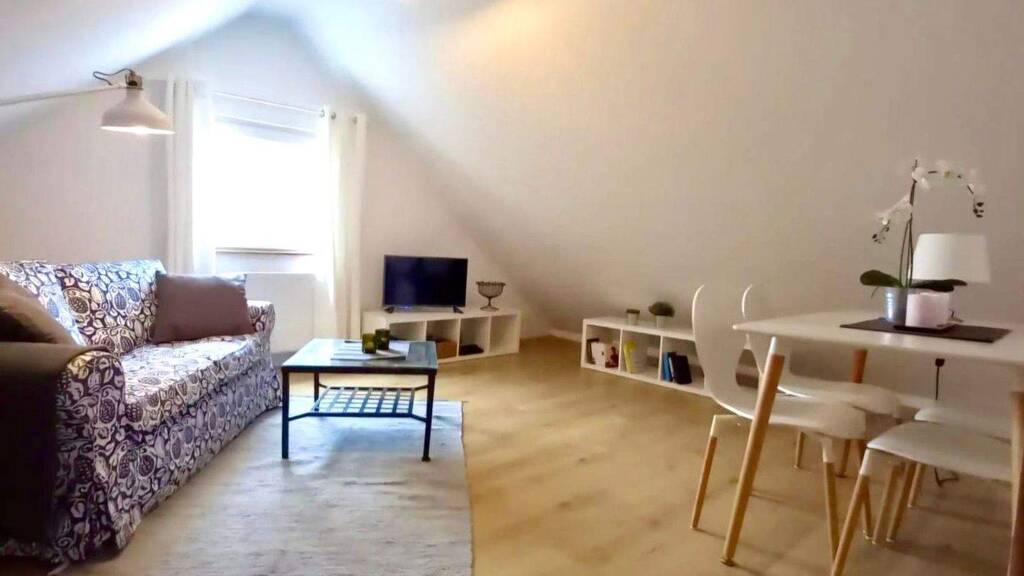 Studio zur Miete 1.100 € 1 Zimmer 50 m² Geschoss 1/1 frei ab sofort Uesen Achim 28832