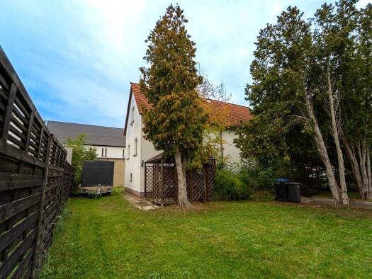 Einfamilienhaus zum Kauf 129.000 € 5 Zimmer 130 m² 293 m² Grundstück Altenburg 04600